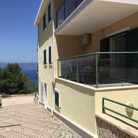 Apartment Maestral Rogač 外观 照片