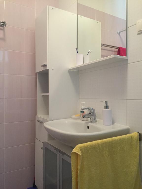 Apartment Maestral Rogač 外观 照片
